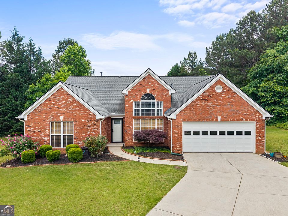 1st image of 935 Waldwick Dr