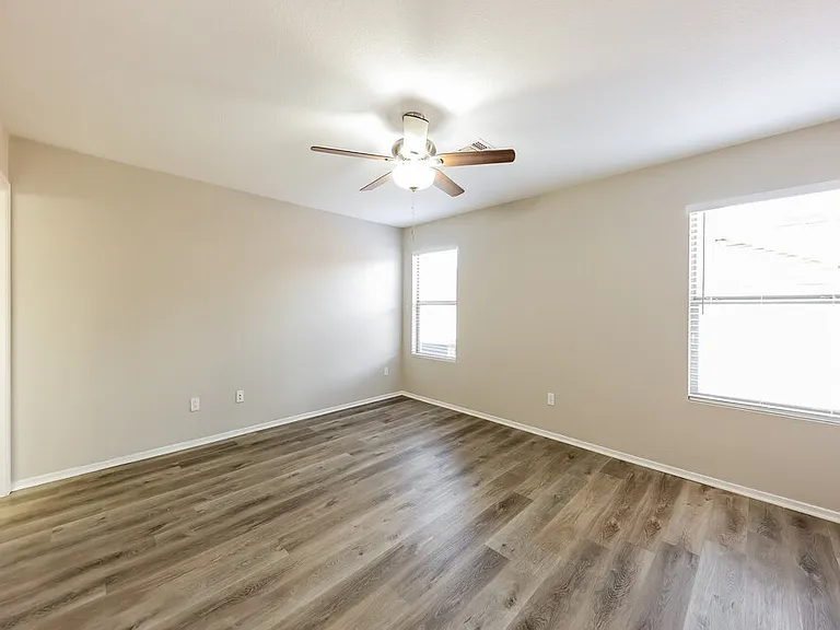3108 W Lucia Dr — Photo 10
