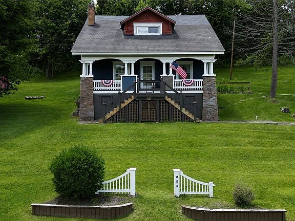 2nd image of 225 Scott Hollow Rd