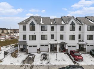 2412 Watercolours Way, Ottawa, ON K2J 7A9