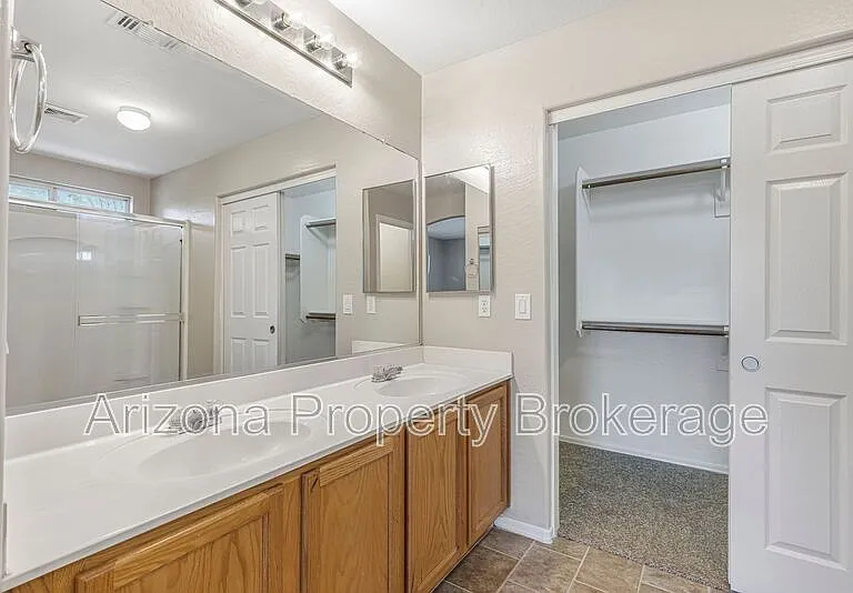 31567 N Cactus Dr — Photo 27