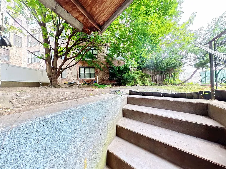 Yard Entrance