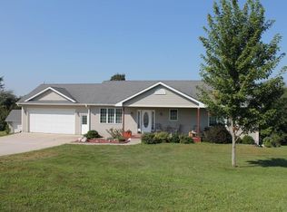 10146 Harding Trl, Indianola, IA 50125