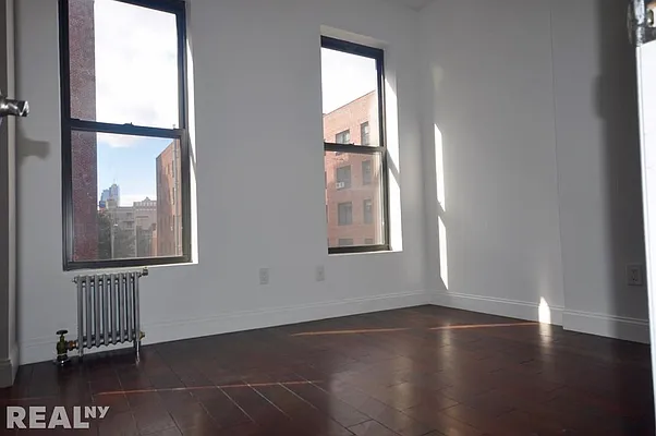 Rented by REAL New York | media 5