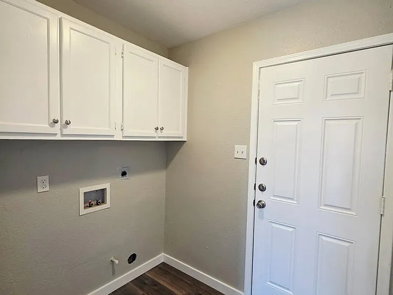 409 Humble Ave #A — Photo 4