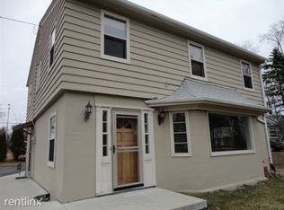 11152 N River Rd, Mequon, WI 53092