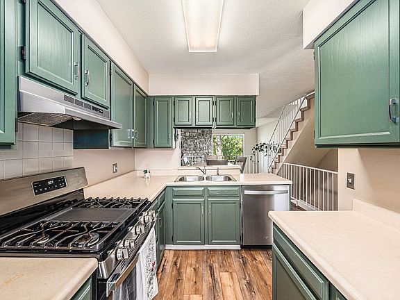 5th image of 9440 W Ontario Dr