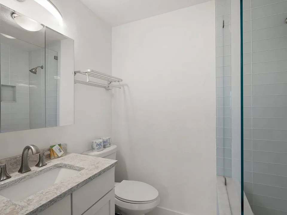 615 Avenida Del Norte