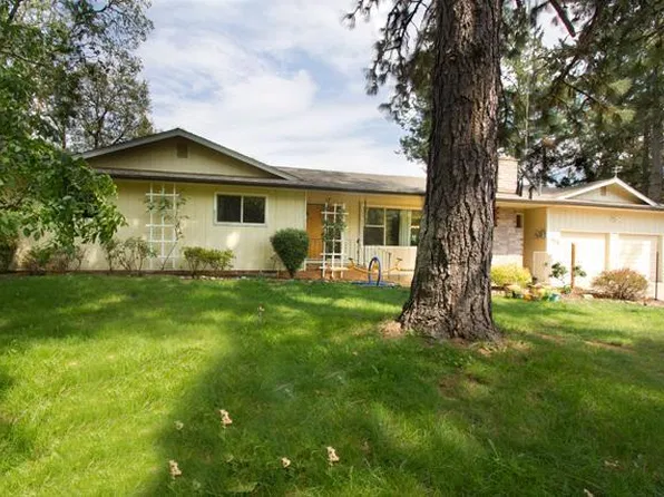 1999 Southgate Way, Grants Pass, OR 97527