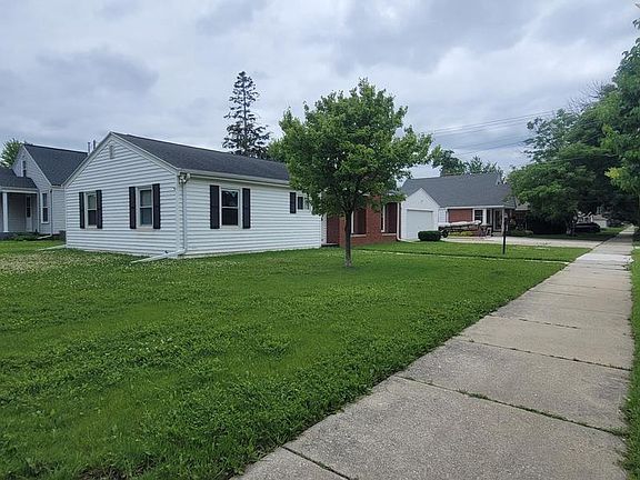 4th image of 601 Isabelle AVENUE