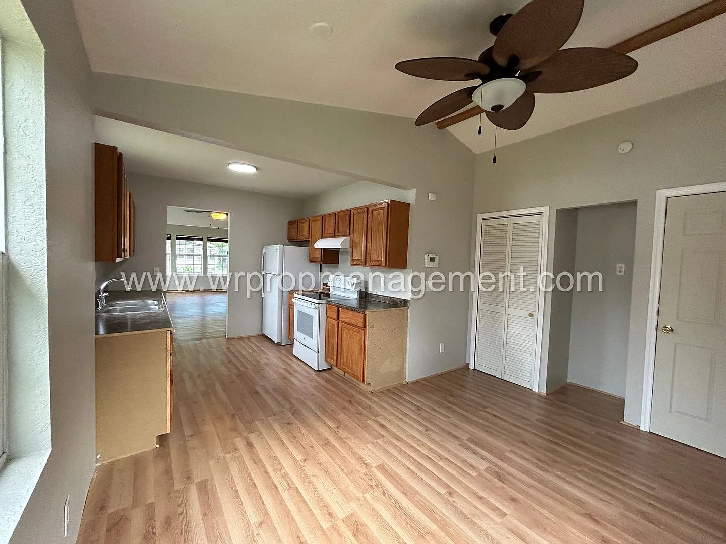 2 Bed 1 Bath Home — Photo 4