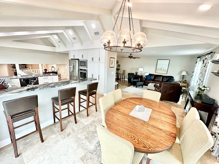 910 Santa Rosa Blvd — Photo 52