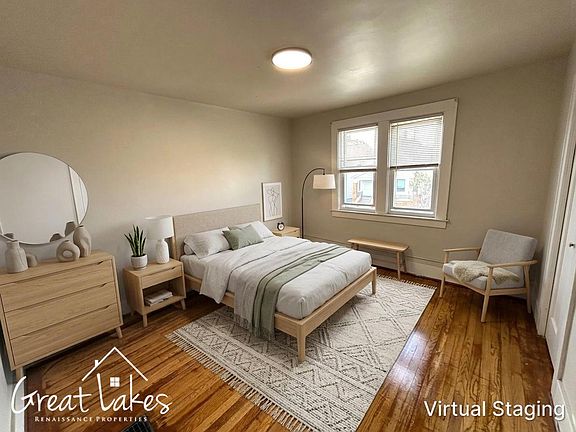 5th image of 2716 Belmont St #B