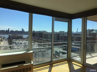 816 Hudson Park #816, Edgewater, NJ