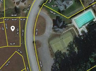 16 Royal Troon Cir, Oak Ridge, TN 37830