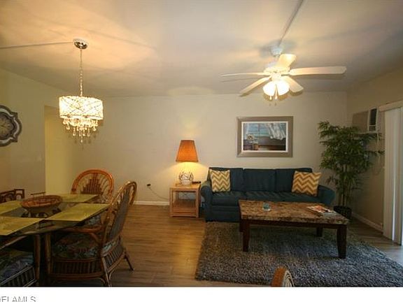 3rd image of 87 N Collier Blvd APT D2