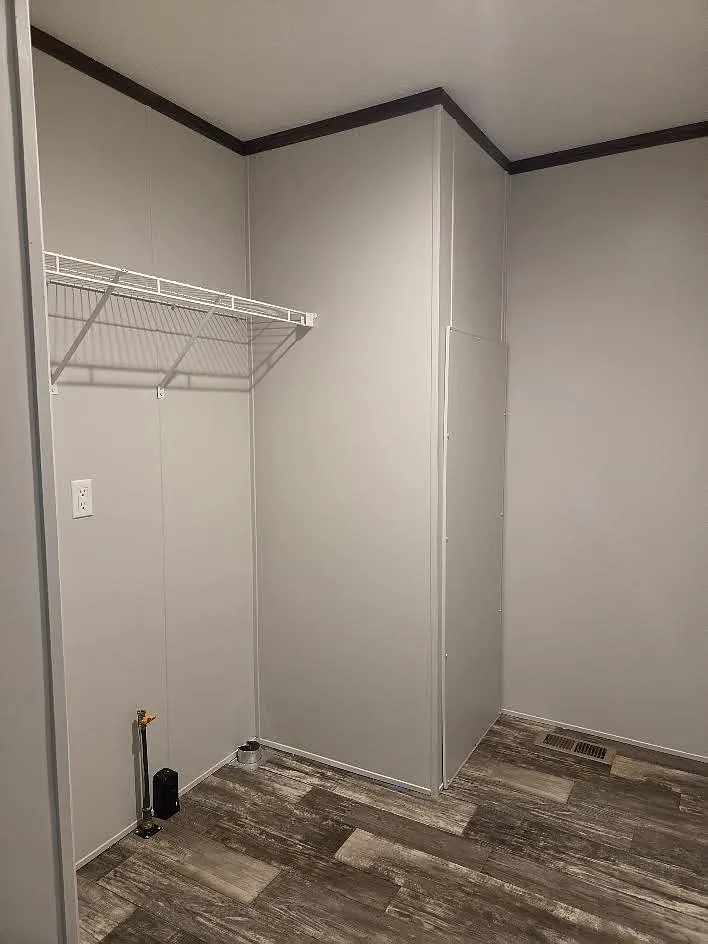 3 bed, 1056 sqft, $1,139 — Photo 4
