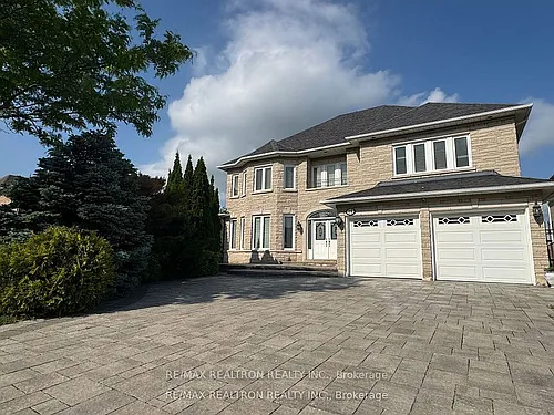 21 Goldring Cres Photo 1