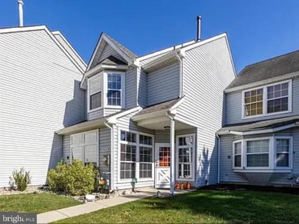 908 Thoreau Ln, Williamstown, NJ 08094