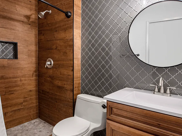 4575 Kenilworth Ct — Photo 8
