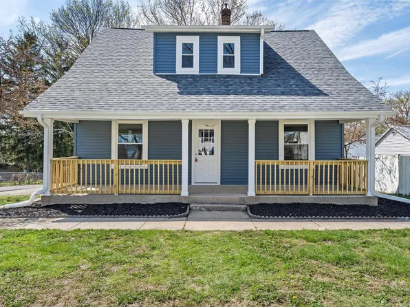 135 North Marion AVENUE, Jefferson, WI 53549