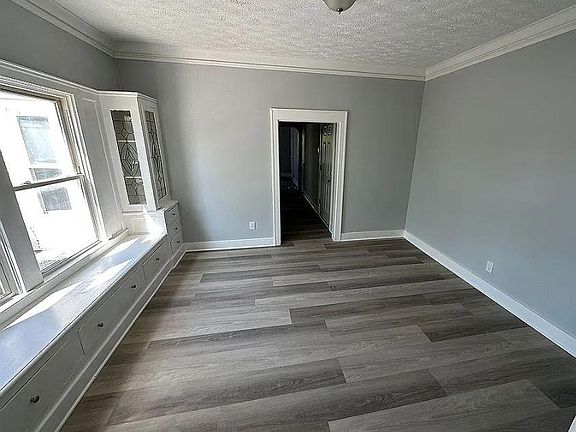 5th image of 4717 State Rd Unit S