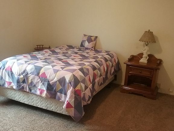 Back bedroom