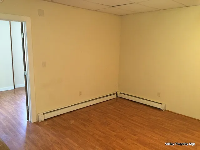 79 Hawley St #D — Photo 9