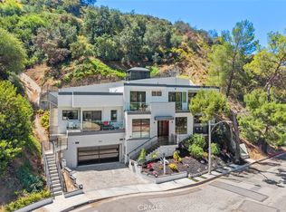 3060 Hollywell Pl, Glendale, CA 91206