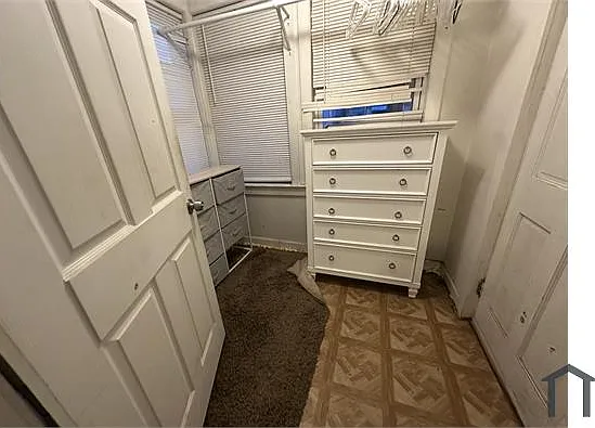 34 Agawam St #1R — Photo 1
