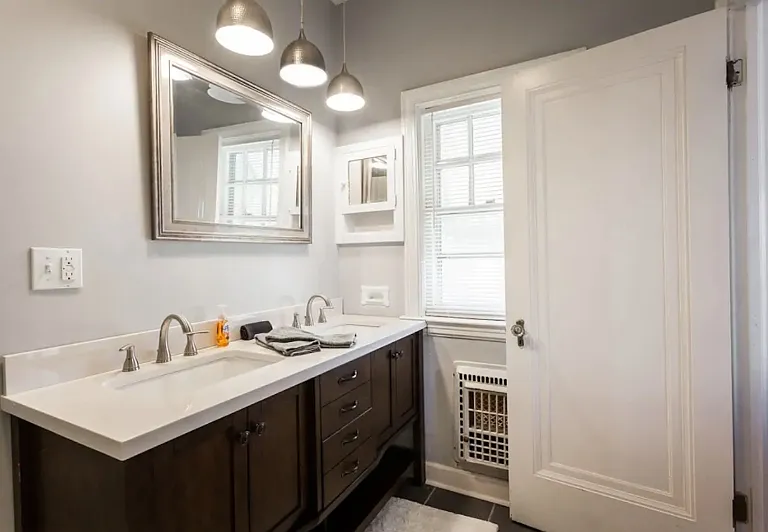 1506 S Florence Pl — Photo 33