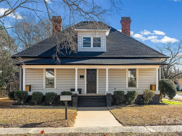 327 S Spruce St, Rock Hill, SC 29730