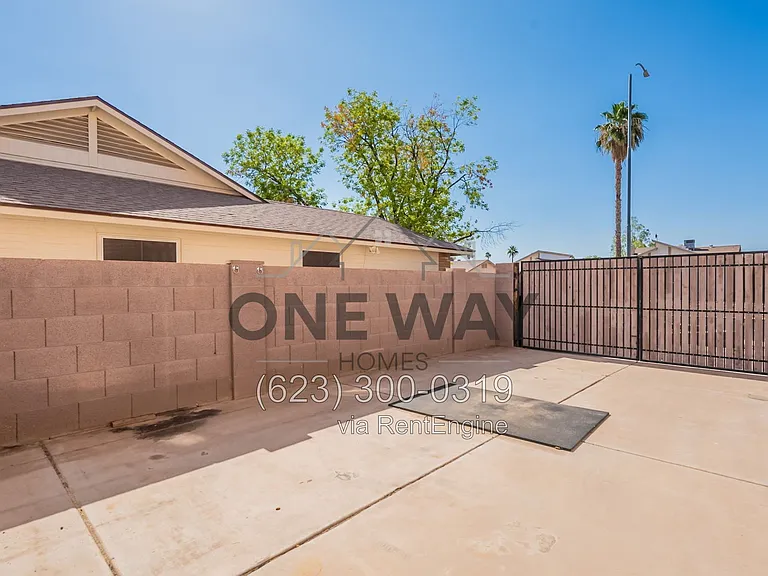1325 W Lobo Ave — Photo 66