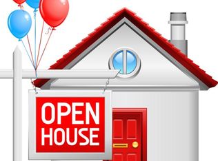 15 Stanley Dr, Chicopee, MA 01020