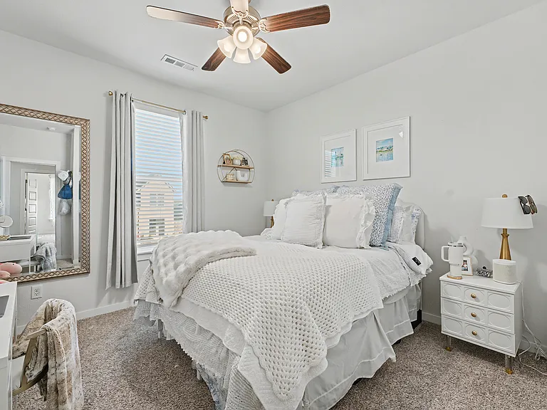 4885 Triangle St — Photo 13