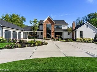 2091 Old Willow Rd, Northfield, IL 60093