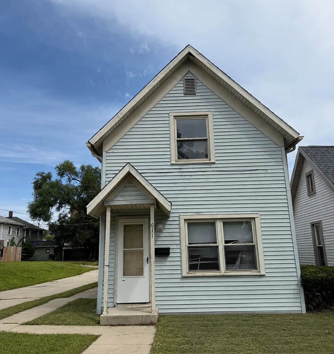 2 bed, 1144 sqft, $1,275 — Photo 2