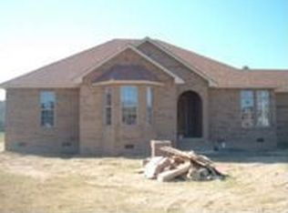 114 Oak St, Martin, TN 38237