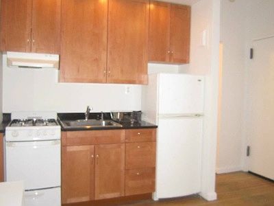 4th image of 66 Madison Ave APT 4F