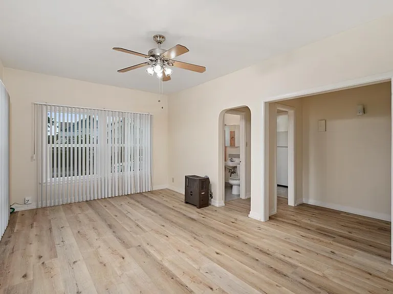 4121 Halldale Ave #101 — Photo 19