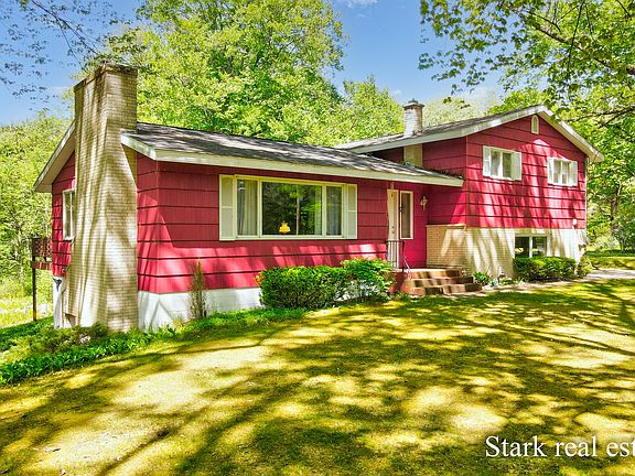 2nd image of 2816 E Mount Garfield Rd
