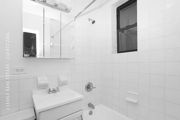 Rented by J. Lemle Real Estate | media 13