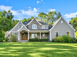 17 Flagg Rd, Southborough, MA 01772