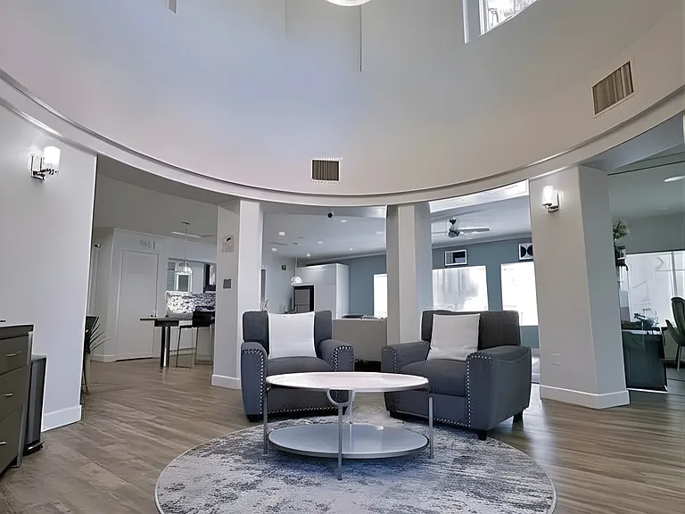 Creek View Condominiums — Photo 49