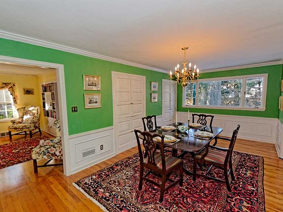5th image of 234 Lenox Ave