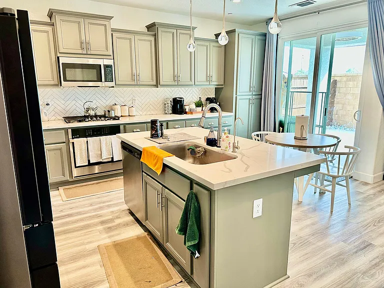 996 Ponderosa Way W — Photo 12