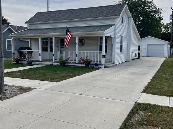 (undisclosed Address), Sibley, IL 61773