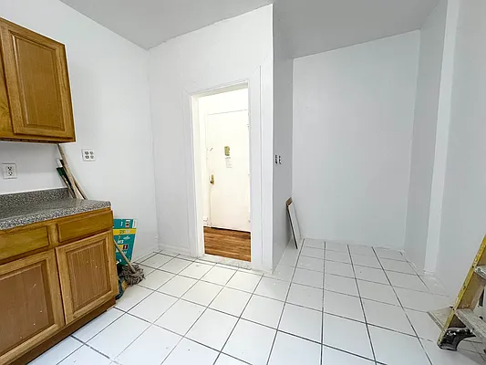 Rented by Coda Real Estate NYC | media 18