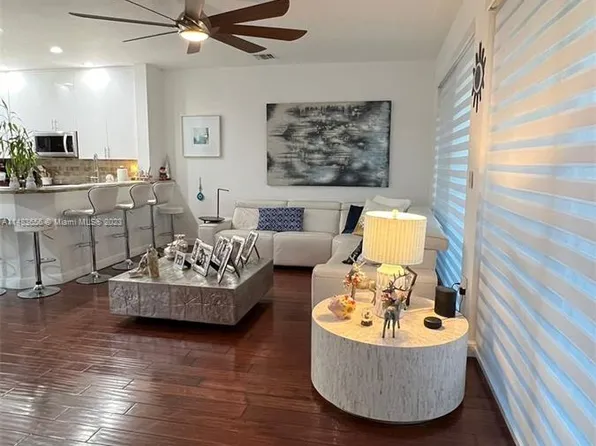 2901 NW 126th Ave #2212, Sunrise, FL 33323