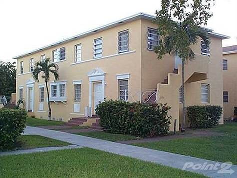 3rd image of 1770 Normandy Dr APT 4